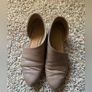 Brown Loafers/Flats